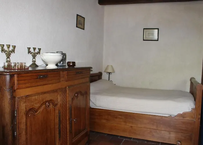 Avec Grand Jardin, Cheminée, Vélos Et Wifi à - Fr-1-410-242